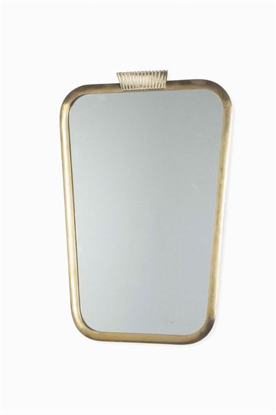 Specchio con Struttura in Legno, Profilo in Ottone ed Ottone Cesellato.