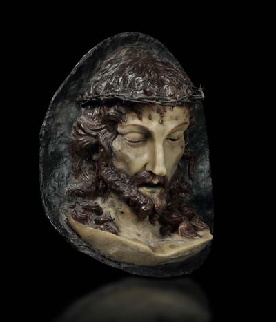 Rilievo Ovale in Cere Policrome e Legno Raffigurante Ecce Homo. Toscana XVIII Secolo, Firma sul R...