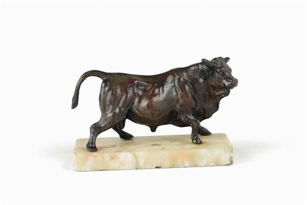 A bull in molten, chiselled and polished bronze. France or Flanders, 19th century