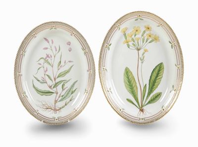 Due Grandi Piatti Ovali Danimarca, Manifattura Royal Copenhagen, Seconda Metà del XX Secolo