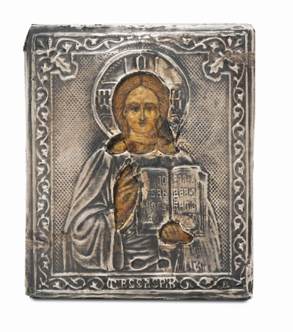Icona con riza in argento raffigurante Cristo Pantocratore, Russia (?) XIX secolo