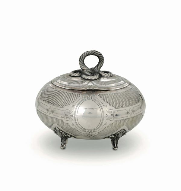 A sugar pot in molten, embossed, chiselled and gilt silver. Austro-Hungarian silversmith from the 19th century