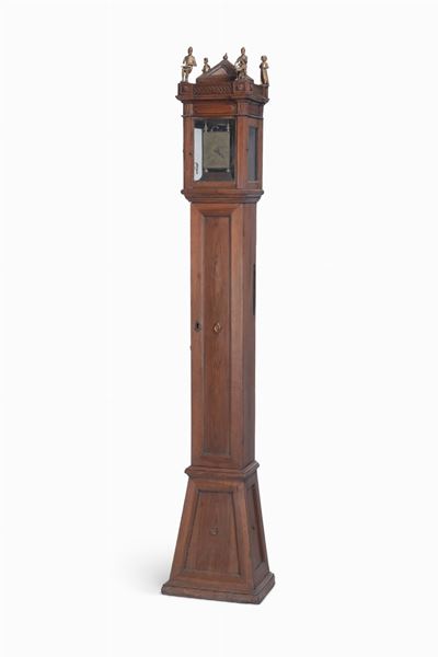 Orologio a torre, cassa in noce, Veneto, XVIII secolo