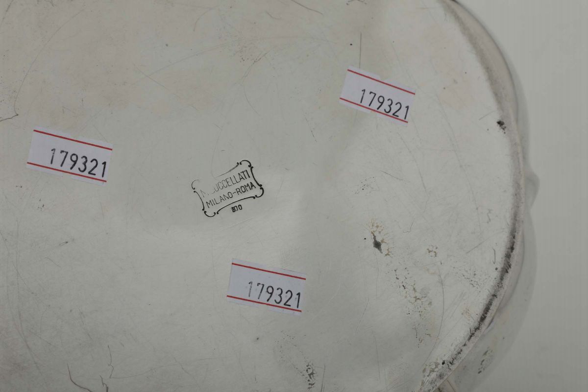 Scatola in Argento Bucellati con Coperchio Incernierato Centrato da Castone con Lapislazzulo Cabo...