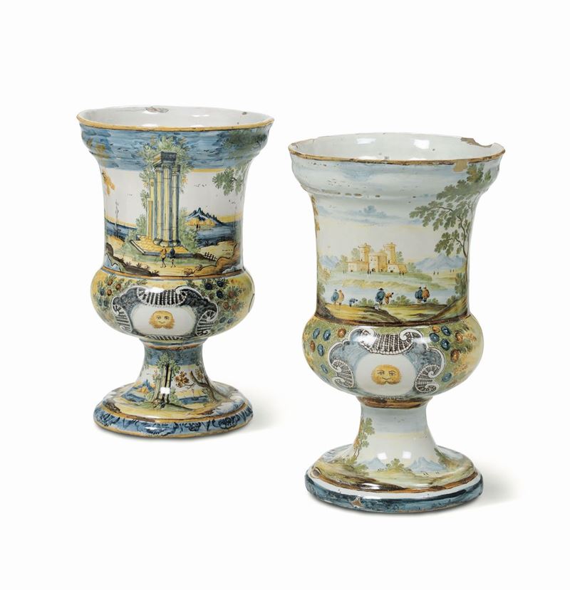 Due vasi Castelli d’Abruzzo, seconda metà del XVIII secolo  - Auction Majolica and Porcelain - Cambi Casa d'Aste