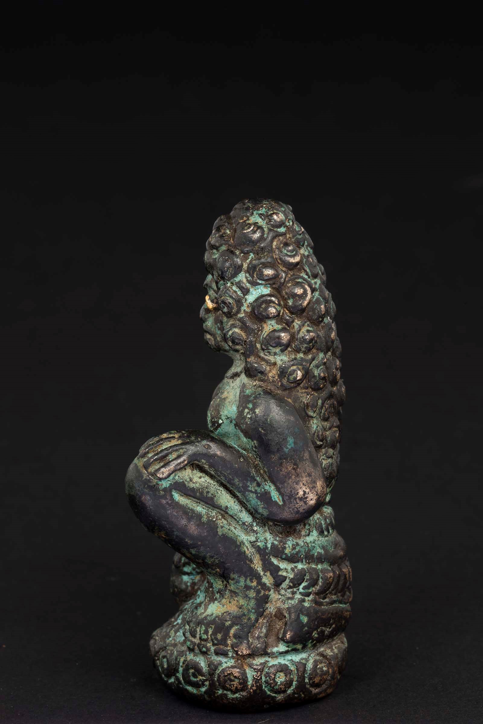 Figura di Divinità in Bronzo con Occhi in Oro, India del Nord, Periodo Pala (XI-XII Secolo)