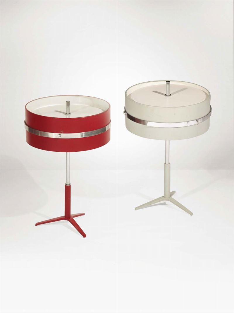 Coppia di lampade da tavolo in metallo laccato e cromato. Prod. Italia, 1960 ca.  - Auction Design II - II - Cambi Casa d'Aste