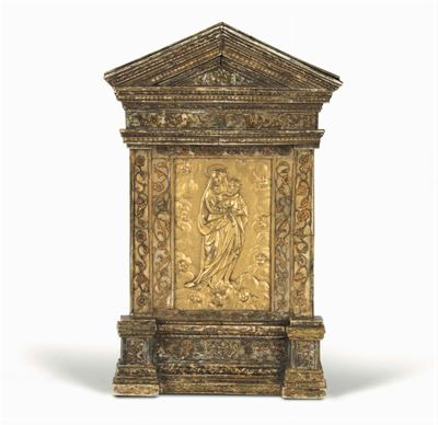 Placca in Bronzo Fuso, Cesellato e Dorato Raffigurante Madonna con Bambino. Venezia XVI-XVII Seco...