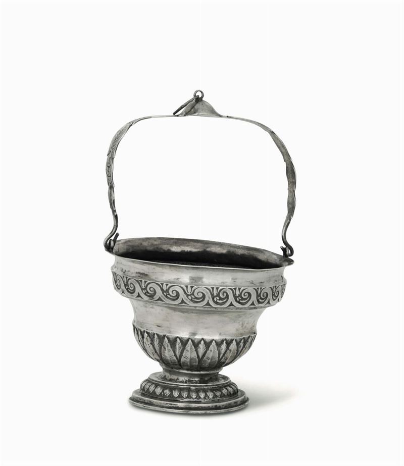 A bucket in molten, embossed and chiselled silver, Italian manufacture, early 19th century  - Auction Collectors' Silvers - Cambi Casa d'Aste