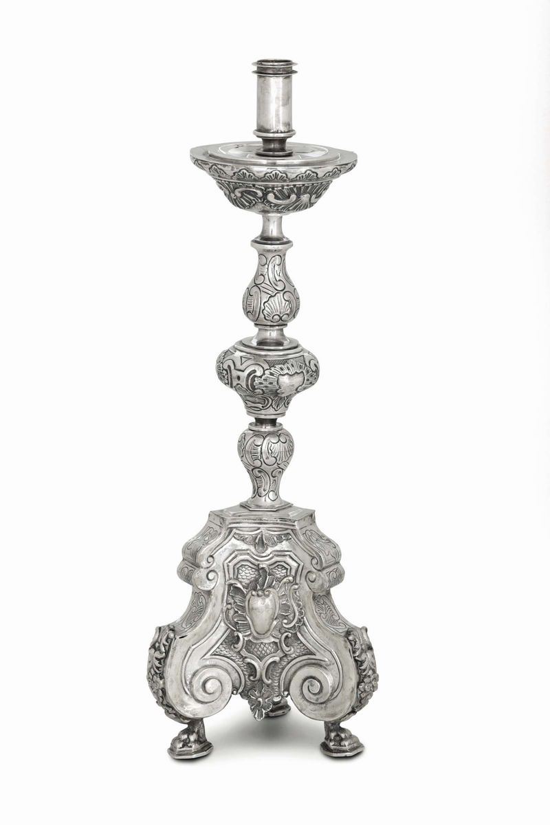 A large candlestick in molten, embossed and chiselled silver, Genoa third quarter of the 18th century (apparently free of punches)  - Auction Collectors' Silvers - Cambi Casa d'Aste