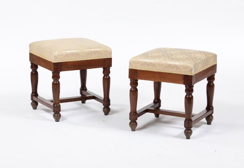 Coppia di panchetti in legno, stampigliati Jacob e numerati 18810 e 18811  - Auction Fine Art - I - Cambi Casa d'Aste