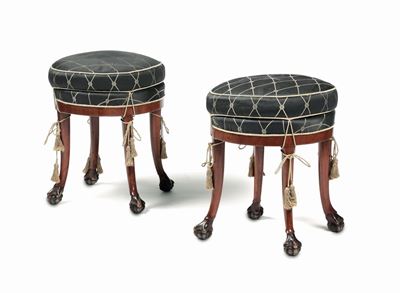Coppia di Tabouret in Legno di Gusto Neoclassico, XIX-XX Secolo