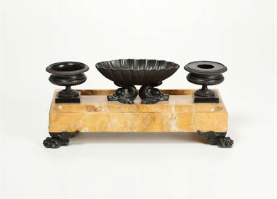 Calamaio in Bronzo Patinato e Marmo Giallo, XIX-XX Secolo
