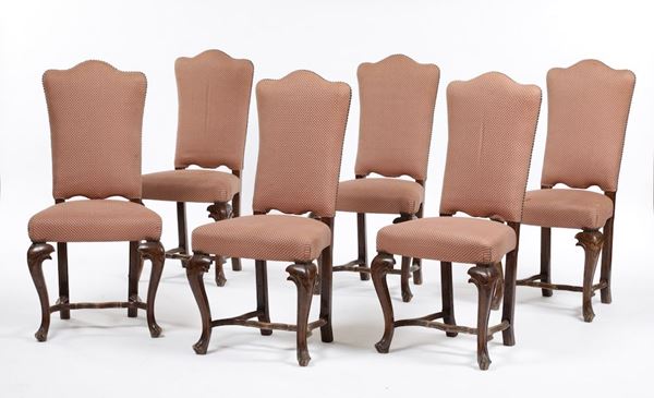 Sei sedie di forma Luigi XV in legno intagliato, seconda metà XVIII secolo