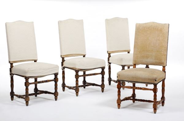 Cinque sedie a rocchetto in stile, XIX secolo