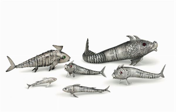 A group of 6 silver spice shakers, 20th century