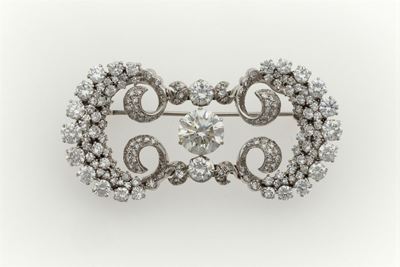 Douette in Diamanti con Diamante Centrale Taglio Brillante di Ct 3,39