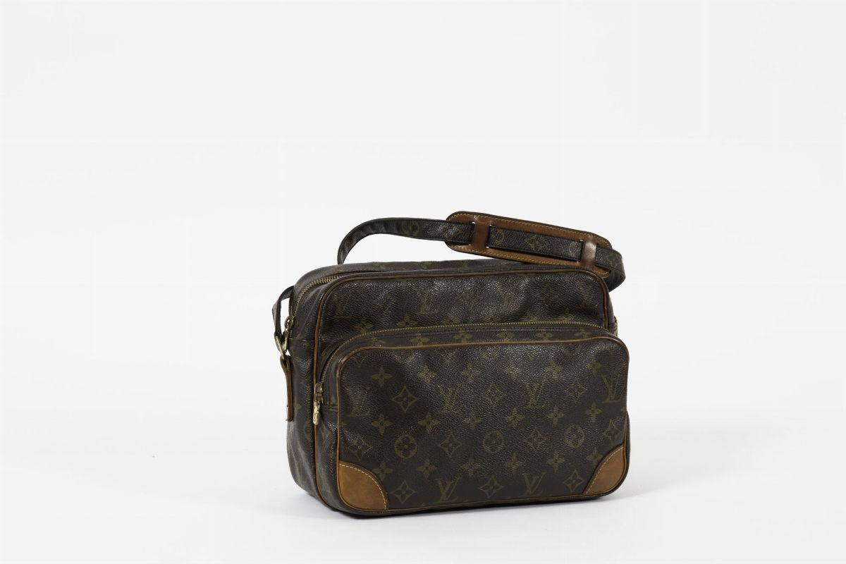 Louis Vuitton Borsa Reporter Piccola
