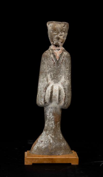 Figura Femminile in Terracotta con Tracce di Policromia, Cina, Dinastia Tang (618-906)