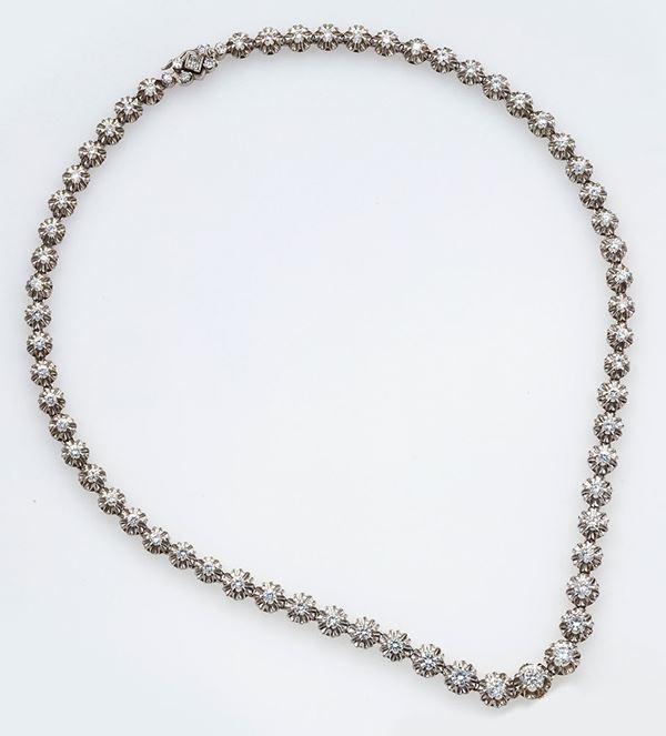 Brilliant-cut diamond necklace