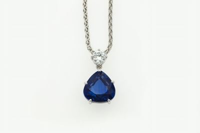 Pendente con Zaffiro e Diamante