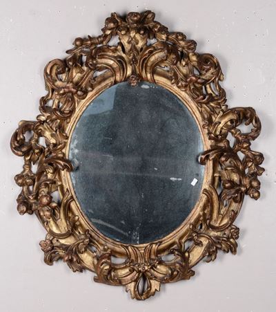 Specchiera in Legno Intagliato, Traforato e Dorato, XVIII Secolo