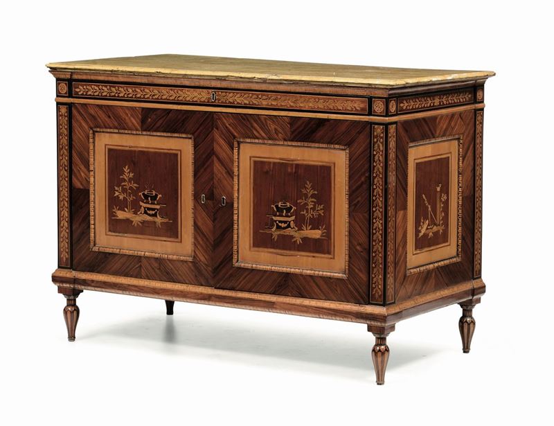 A sideboard, Lombardy, late 1600s  - Auction Important Sculptures, Furnitures and Works of Art - Cambi Casa d'Aste