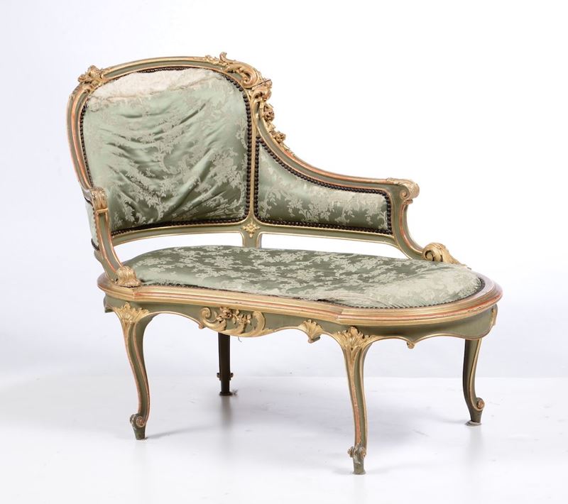 Piccola dormeuse in legno intagliato, dipinto e dorato, XIX secolo  - Auction Fine Art Timed Auction - V - Cambi Casa d'Aste