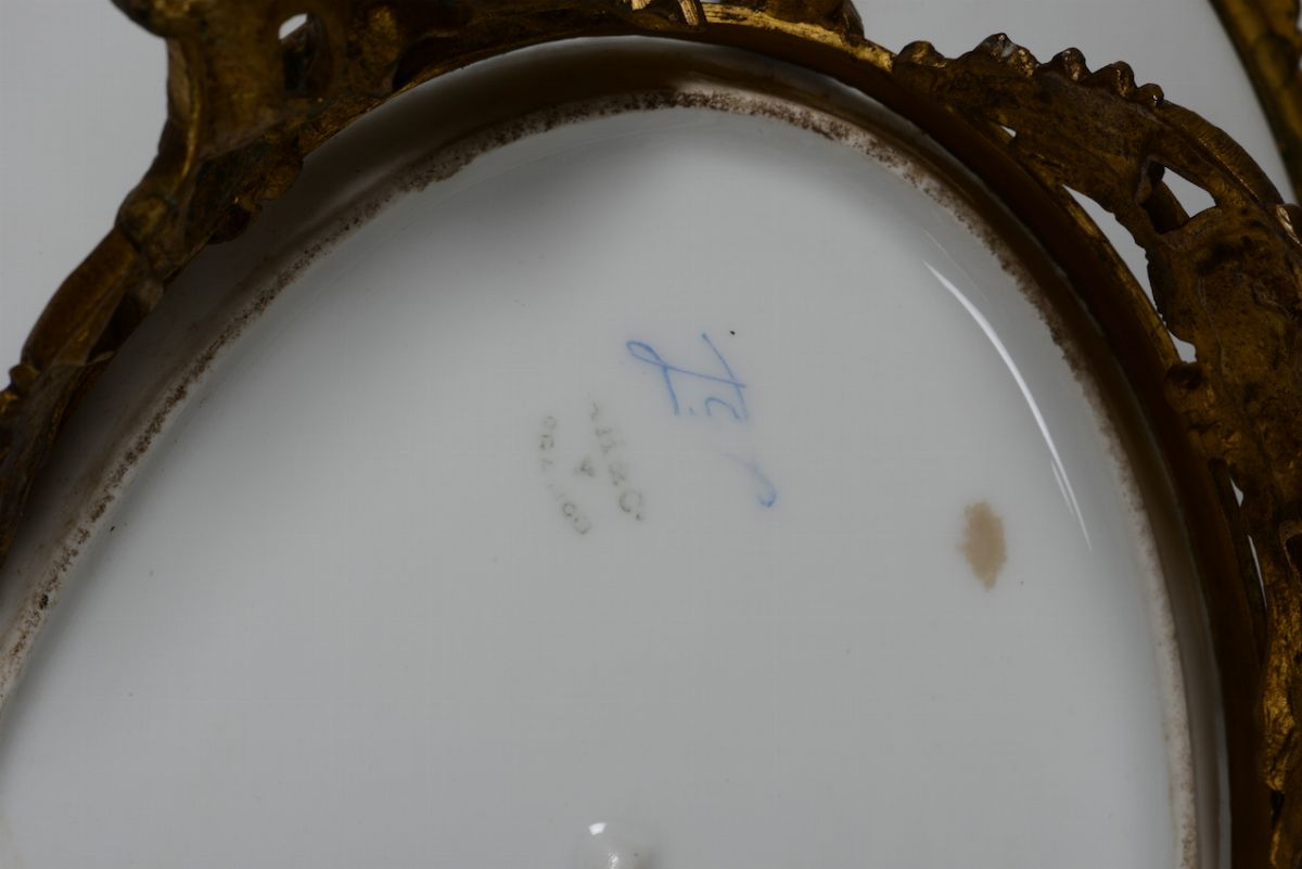 Un Vaso e un Vassoio Probabilmente Limoges, Ultimo Terzo del XIX Secolo