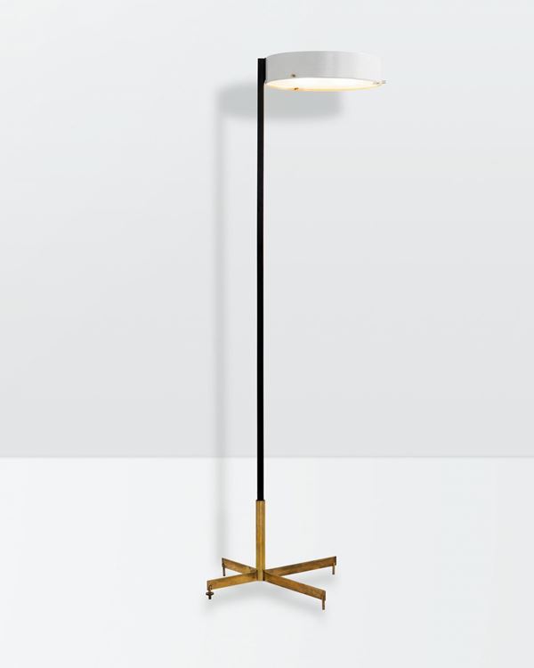 Bruno Gatta, a floor lamp with a polished brass and lacquered metal structure. Lacquered aluminum and satinised glass shade. Stilnovo Prod., Italy, 1950 ca.