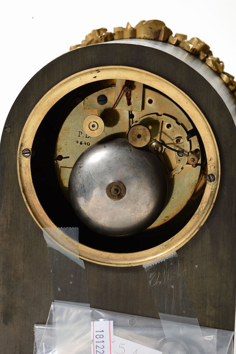 Pendola da Tavolo in Bronzo e Bronzo Dorato, Francia XIX Secolo