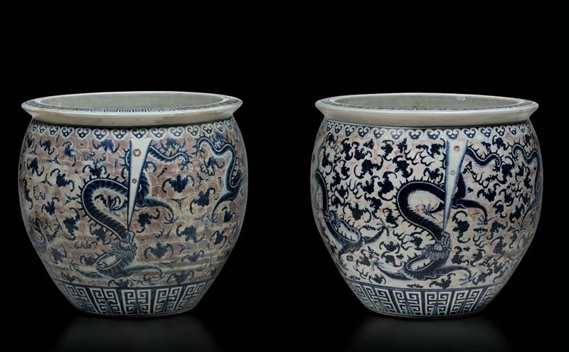 Two porcelain cachepots, China, early 1900s  - Auction Oriental Art - Cambi Casa d'Aste