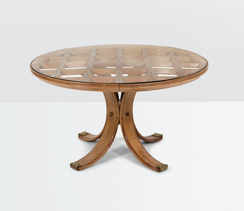 Osvaldo Borsani, a wooden table with a glass top, a mirrored edge and brass details. Atelier Borsani Prod., Italy, 1940 ca.  - Auction Design 200 - Cambi Casa d'Aste