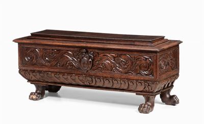 Cassapanca in Legno Intagliato, XVI-XVII Secolo