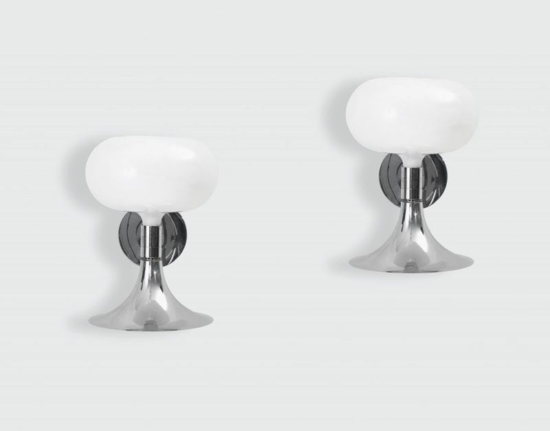 Franco Albini, Franca Helg, Marco Albini and Antonio Piva, a pair of appliques in chromed metal with opaline glass shades. Sirrah Prod., Italy, 1970 ca.  - Auction Design 200 - Cambi Casa d'Aste