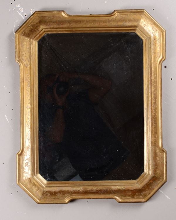 Specchiera a guantiera dorata e bulinata, XIX secolo