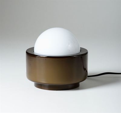 Lampada da Tavolo con Struttura in Vetro.