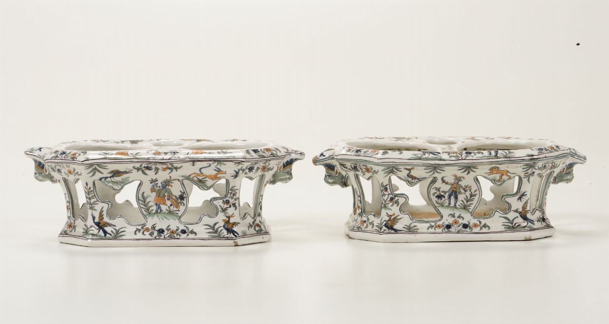 Coppia di Porta Ampolle Moustiers, Seconda Metà del XVIII Secolo