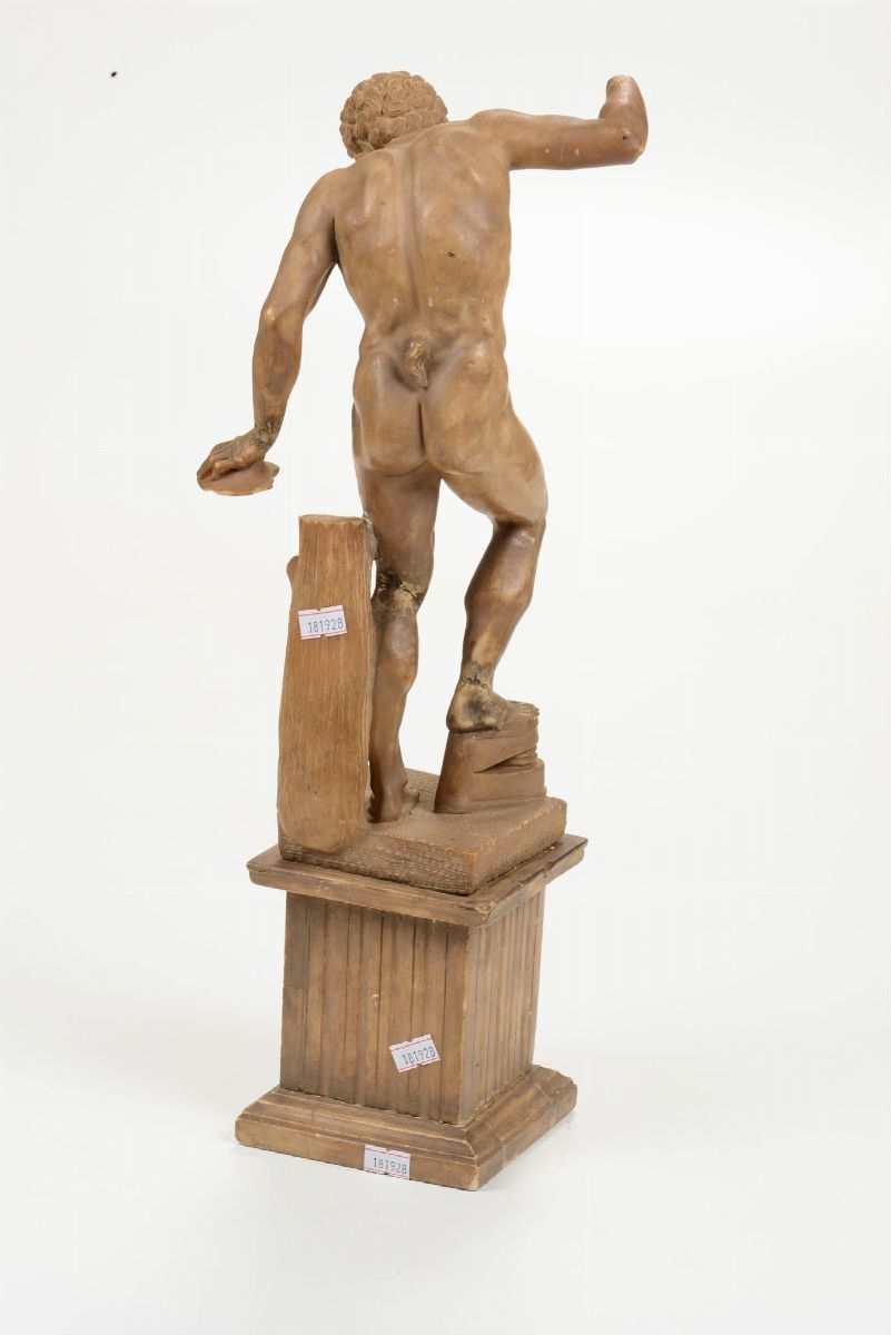 Atleta in Terracotta, XX Secolo