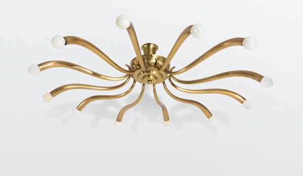 Guglielmo Ulrich (attributed to), a 12-arm ceiling lamp with a brass structure. Italy, 1950 ca.
