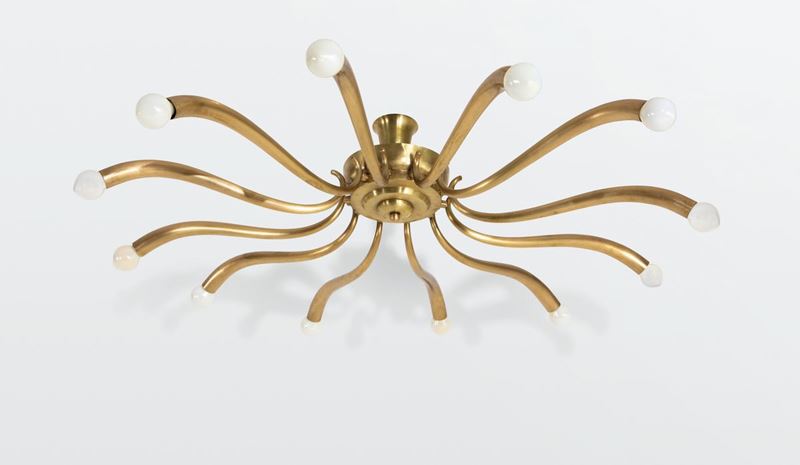 Guglielmo Ulrich (attributed to), a 12-arm ceiling lamp with a brass structure. Italy, 1950 ca.  - Auction Design 200 - Cambi Casa d'Aste