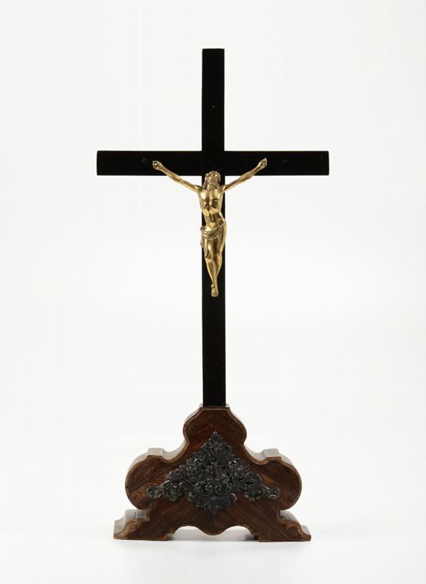Corpus Christi in bronzo dorato su croce in legno ebanizzato, XVIII secolo