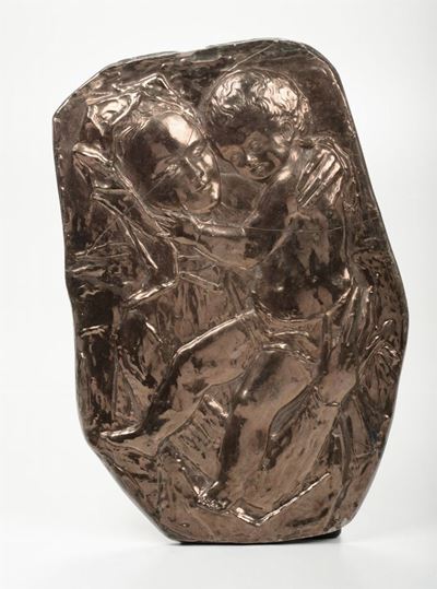 Grande Bassorilievo di Terracotta a Lustro Raffigurante Madonna con Bambino, Italia Anni'50