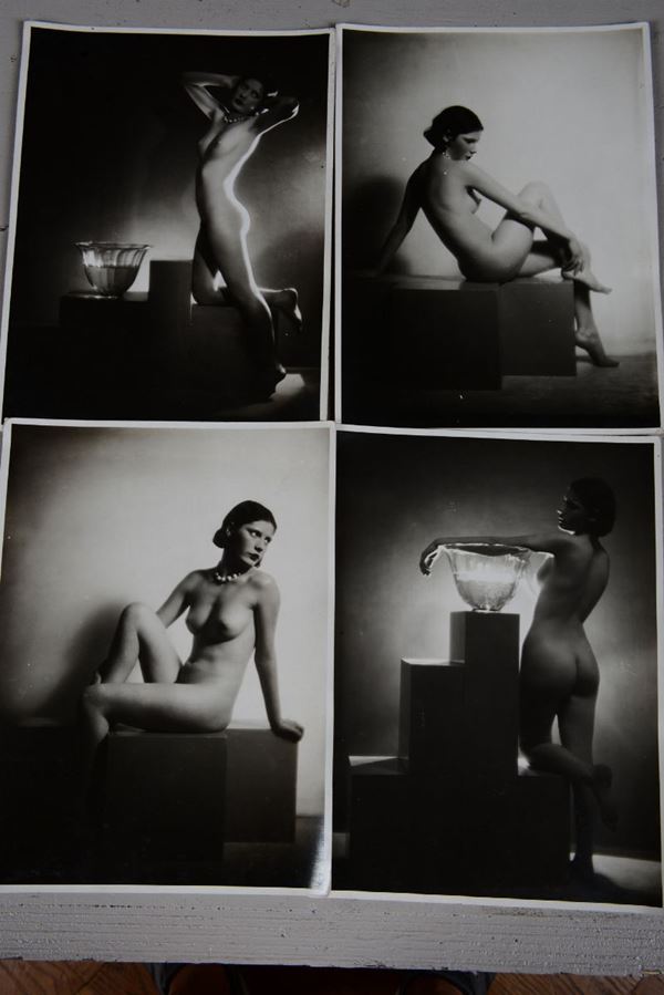 Quattro fotografie ai sali d’argento (?) con nudi femminili, anni'30