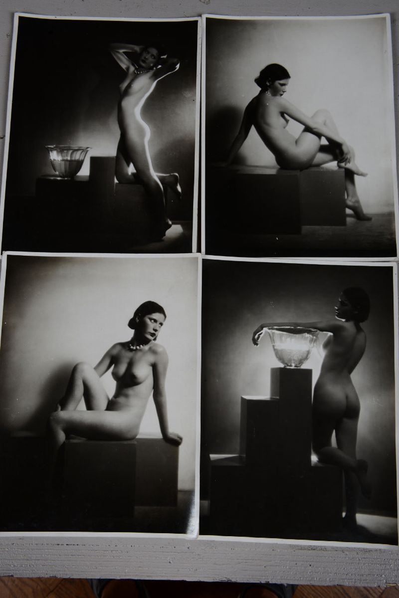 Quattro fotografie ai sali d’argento (?) con nudi femminili, anni'30  - Auction Fine Art Timed Auction - V - Cambi Casa d'Aste