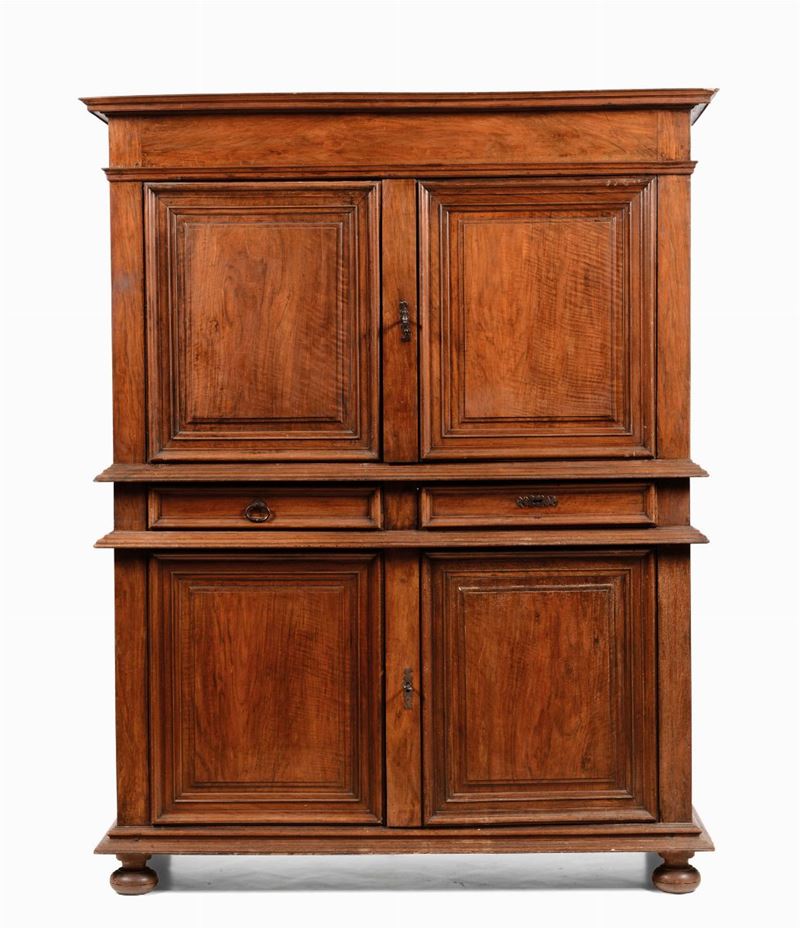 Credenza a due corpi, XVIII secolo  - Asta Antiquariato - I - Cambi Casa d'Aste