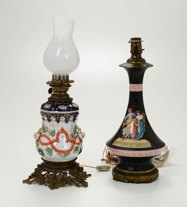 Lotto di due lampade a petrolio. XIX secolo
