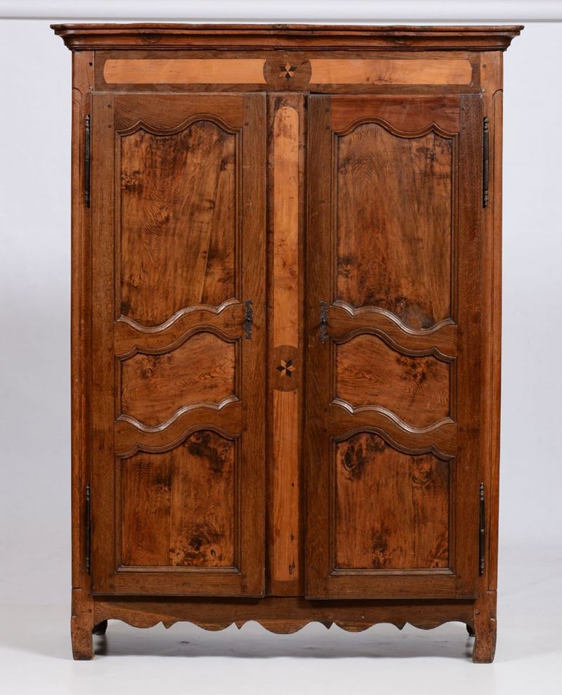 Armadio provenzale in legni vari, XIX-XX secolo  - Auction Fine Art - I - Cambi Casa d'Aste