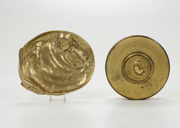 Lotto composto da 2 oggetti di epoca liberty, XIX-XX secolo
