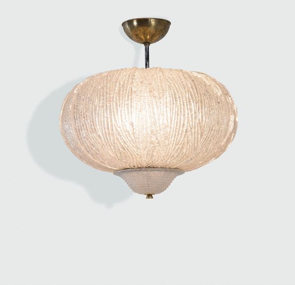 Barovier and Toso, a pendant lamp with a brass structure and Rugiada glass shade. Barovier&Toso Prod., Italy, 1930 ca.
